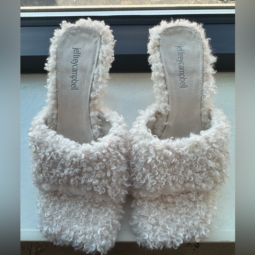 Jeffrey Campbell Cream Fuzzy Slippers